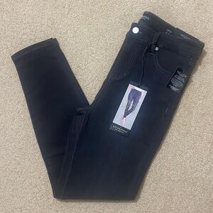 LIVERPOOL The High Rise Ankle Skinny Jean Pants w Meteorite Wash Size 6P/28